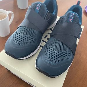 Like new Tiem Slipstream cycling sneakers